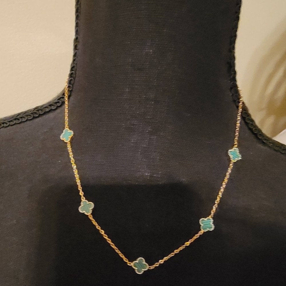 Gold and Green Clover Pendant Necklace